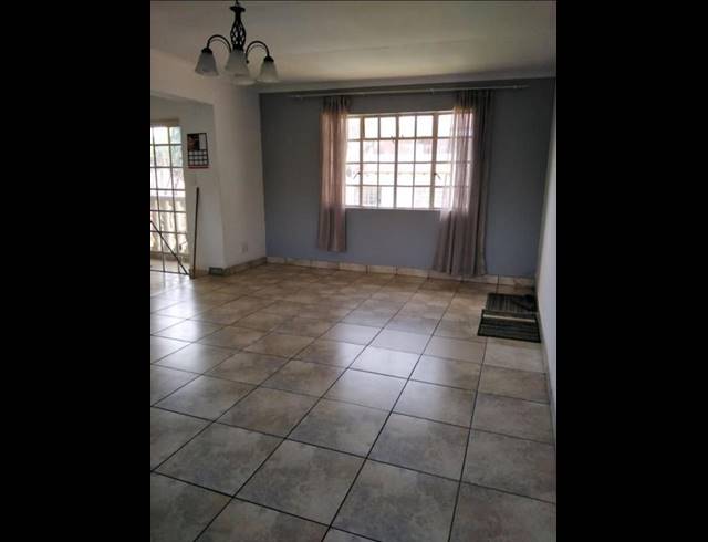 2 BEDROOM PROPERTY TO RENT IN KENSINGTON